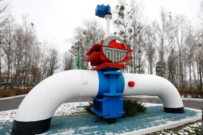 გაჟონვა მოხდა ნავთობსადენ "დრუჟბაზე", რომლითაც ნავთობი რუსეთიდან ევროპას მიეწოდება - რას წერს მედია?