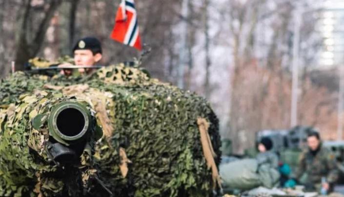 ნორვეგიის არმია გაძლიერებულ საბრძოლო მზადყოფნაში გადადის - "ეს უკრაინაში რუსეთის სრულმასშტაბიანი ომს უკავშირდება":რას წერს მედია?