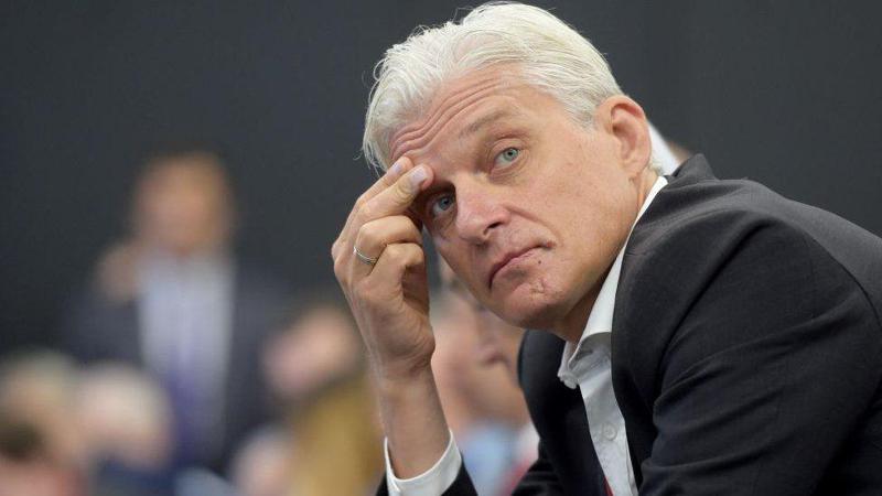 "მძულს პუტინის რუსეთი... არ მსურს ფაშისტურ ქვეყანასთან რაიმე სახის კავშირი მქონდეს“ - რუსეთის მოქალაქეობაზე კიდევ ერთი მილიარდერი ამბობს უარს