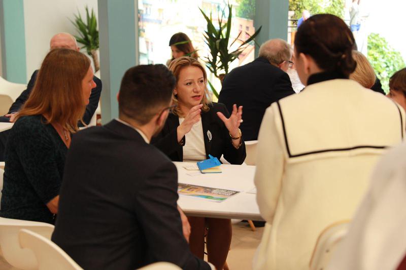 აჭარის ტურიზმის დეპარტამენტი ლონდონის გამოფენის ფარგლებში საქმიან შეხვედრებს მართავს