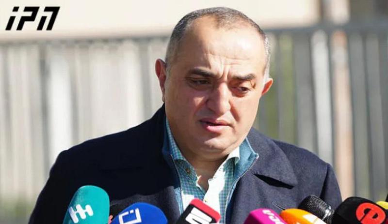 "შემიძლია გითხრათ, რომ პარტიაში დანიშნული არჩევნები მისი აზრითაც უდროო იყო" - კობა ნაყოფია სააკაშვილის შესახებ