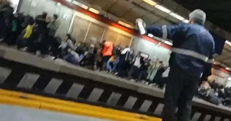 ირანში უსაფრთხოების ძალების მიერ მეტროსადგურში ცეცხლის გახსნას 15 ადამიანი ემსხვერპლა
