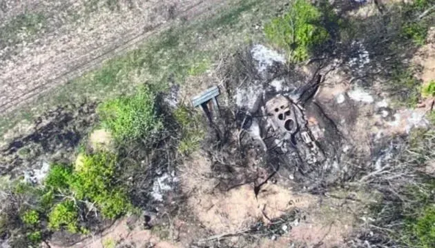 უკრაინელმა სამხედროებმა რუსების სარადარო სადგური და ჯავშანტექნიკა გაანადგურეს