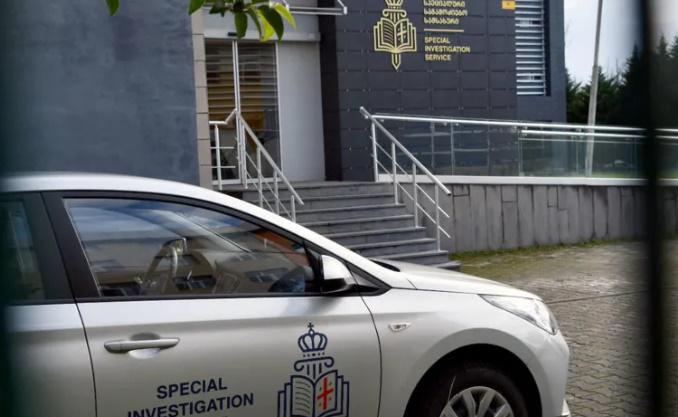 სამხედრო პოლიციის თანამშრომელმა მეუღლე შვილების თვალწინ სცემა, ასევე სხვადასხვა დროს ძალადობაში მხილებულია რამდენიმე სამართალდამცველი - საგამოძიებო სამსახური