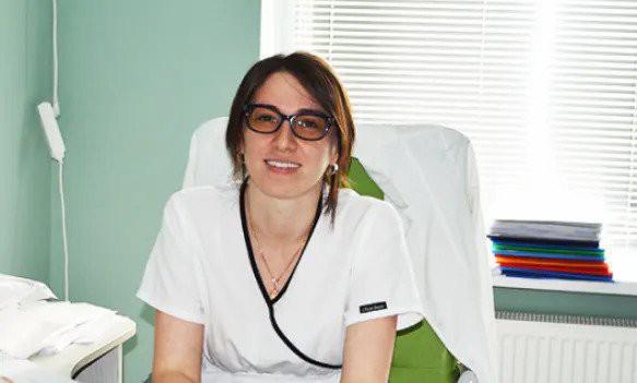 აქვეითებს თუ არა მადას საღეჭი რეზინი, წყალი ან ყავა? - რას ამბობს ენდოკრინოლოგი?