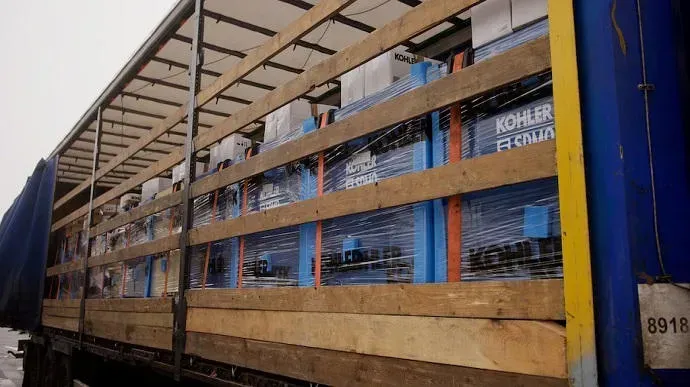 საფრანგეთმა უკრაინას 100 გენერატორი გადასცა