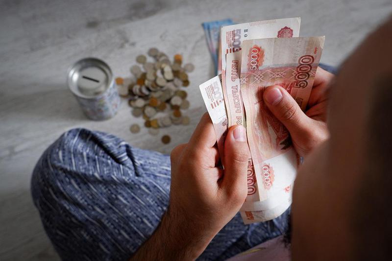 "მაღაზიებში ყირგიზეთის, უზბეკეთის, ბელარუსის საქონელი შემოყარეს... ასეთი კრიზისი 90-იანი წლების მერე არ ახსოვთ" - რას ყვება რუსეთში მცხოვრები ქართველი