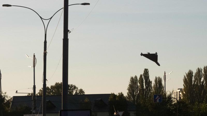 კიევში  Shahed-ის 15 დრონი ჩამოაგდეს - უკრაინის დედაქალაქში საჰაერო განგაშის ხმა ისმის