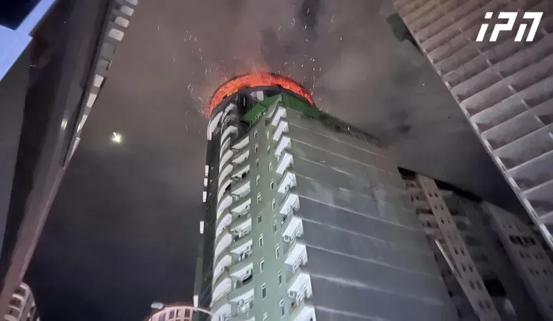 საგანგებო სიტუაციების მართვის სამსახურის ინფორმაციით, ბათუმში, რესტორან "ვოქსში" ხანძარი ლოკალიზებულია