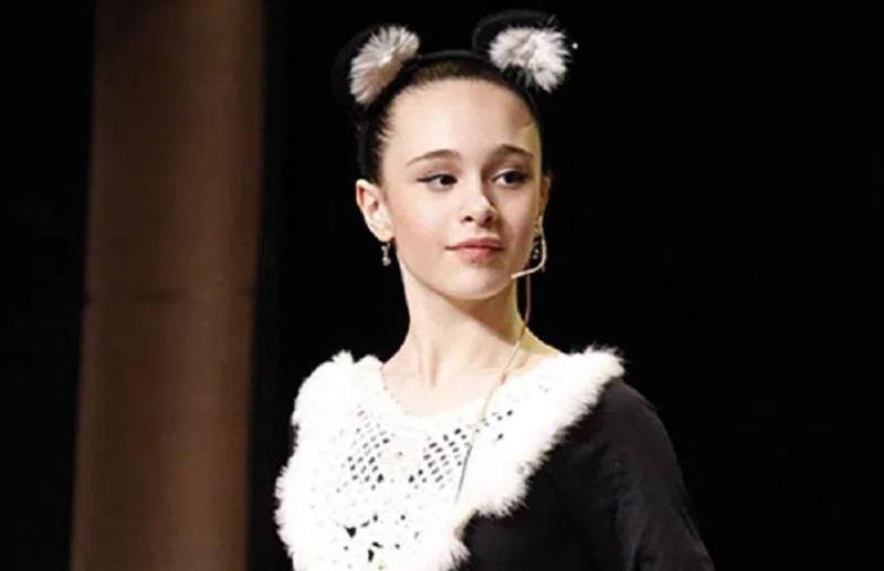 "დედაჩემი სიმსივნით გარდაიცვალა. ახლა "სიმსივნის კლუბის" მეშვეობით ვცდილობთ, სხვებს დავეხმაროთ..." - ვინ არის ქართველი მოზარდი, ვისითაც ბროდვეის შოუს აგენტები დაინტერესდნენ