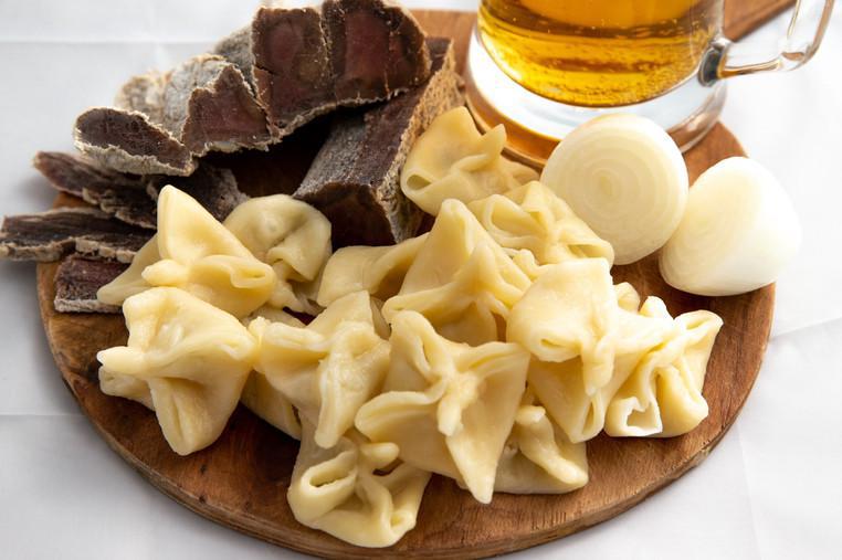 "ბატონების" რიტუალი, მცხეთური ღვეზელი, აპოხტის ხინკალი - კიდევ რას მიენიჭა არამატერიალური ძეგლის სტატუსი?