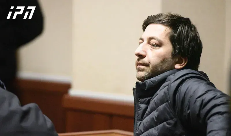 თბილისის პოლიციის დეპარტამენტის მაღალჩინოსნის მკვლელობის საქმეზე შსს-ს დაკავებულ თანამშრომელს, გიორგი მღებრიშვილს პატიმრობა შეეფარდა