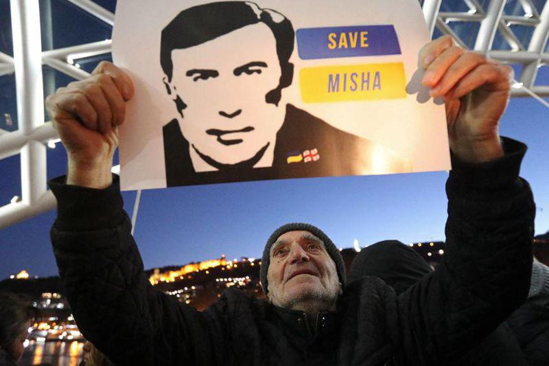 "გადამარჩინეთ..." - რას წერს მიხეილ სააკაშვილი წერილში, რომელსაც Wall Street Journal-ი აქვეყნებს