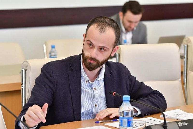 "თურმე ტყუილი აღმოჩნდა, როცა ხელისუფლება გვარწმუნებდა, რომ ვერავინ გაიგებდა, ვის მისცა ხმა ამომრჩეველმა" - რას წერს ვახუშტი მენაბდე?