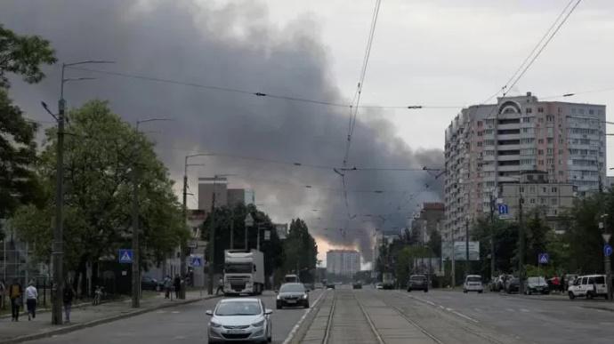რუსულმა ძალებმა კიევი დაბომბეს - რა ვითარებაა ადგილზე?