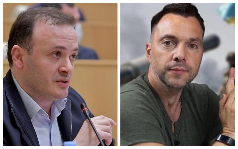 "აჰა.. აბა, ნაცებო, ახლა რა კომენტარს გააკეთებთ?! აღმოვჩნდით თუ არა მართალი?!" - რას წერს ირაკლი ზარქუა არესტოვიჩის თანამდებობიდან გადადგომაზე?