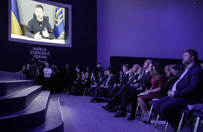 "მსოფლიომ უნდა გადადგას ნაბიჯები უფრო სწრაფად, ვიდრე რუსეთი დგამს" - ზელენსკის მიმართვა ეკონომიკური ფორუმის მონაწილეებს