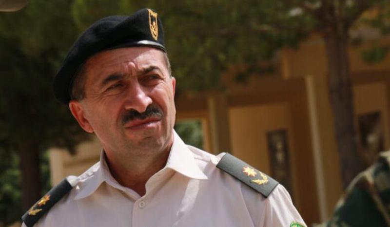 "ეს ხომ არ შევარდა სადაც ხალხი იყო, ხალხი თვითონ წამოეგო ასე გამოვიდა, მესმის ზოგი გადასარჩენად მიდიოდა... არ ვაკნინებ იმ ადამიანებს, მაგრამ..." - გენერალი სურმავა