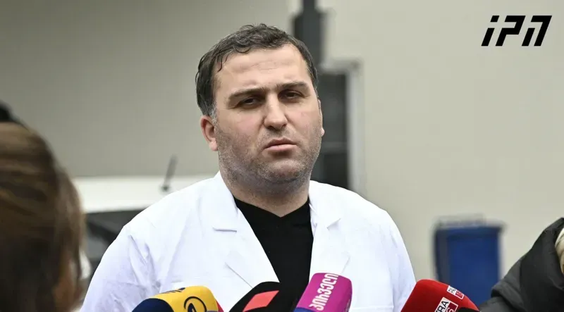 "21 წლის ბიჭის მდგომარეობა კრიტიკულად მძიმეა"  - როგორია საგარეჯოში დაჭრილი 4 პირის ჯანმრთელობის მდგომარეობა: რას აცხადებს ექიმი