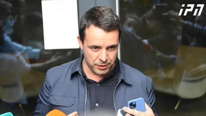 "მამიდა "განმიქოცდა" - ბაჩო დოლიძე