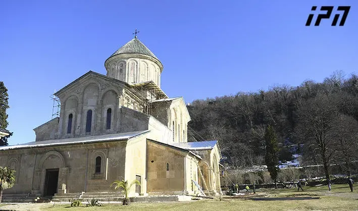 "გელათთან დაკავშირებით დასკვნა შესრულებულია საპატრიარქოს უშუალო თხოვნის საფუძველზე... არავითარ პოლიტიკას ადგილი არ აქვს" - რას აცხადებს საპატრიარქო