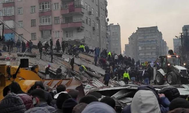 იტალიის ხელისუფლება, თურქეთსა და სირიაში მომხდარი მიწისძვრის შემდეგ, საკუთარ მოსახლეობას ცუნამის საფრთხის შესახებ აფრთხილებს