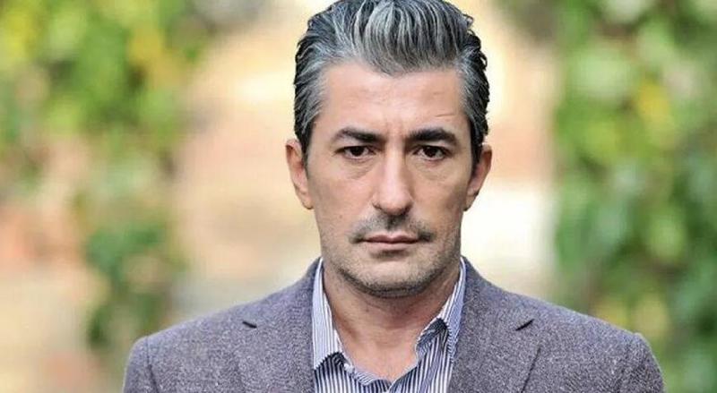 “ჩემი ძვირფასი მეუღლის ახლო ნათესავები ნანგრევების ქვეშ არიან... გთხოვთ, დაგვეხმაროთ" - ცნობილი თურქი მსახიობი ერკან პეტეკაია დახმარებას ითხოვს