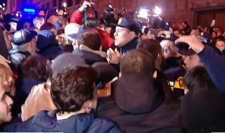 შსს-ს ინფორმაციით, პარლამენტის მიმდებარედ გამართულ აქციებზე ადმინისტრაციული წესით დაკავებული ყველა პირი გათავისუფლდა