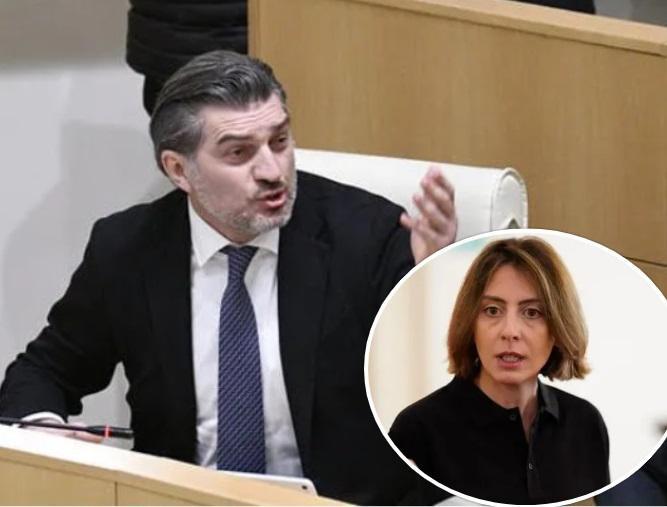 "წიგნი რა შუაშია... შენ განათლება გგონია წიგნების წაკითხვა და არ არის მარტო ეგ" - მიხეილ ყაველაშვილი ხატია დეკანოიძეს