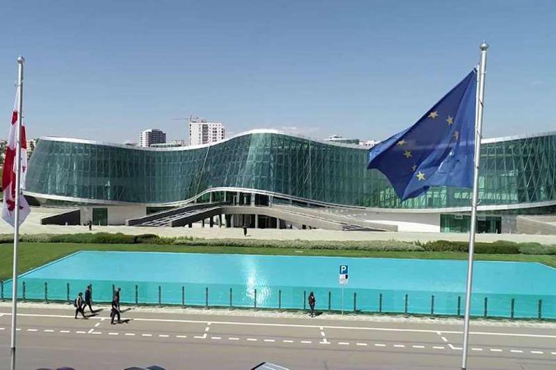 "მოვუწოდებთ აქციის ორგანიზატორებს და პოლიტიკურ ლიდერებს, არ დაუშვან ძალადობისკენ მოწოდებები და უზრუნველყონ, რომ აქციამ არ მიიღოს ძალადობრივი ხასიათი" - შსს