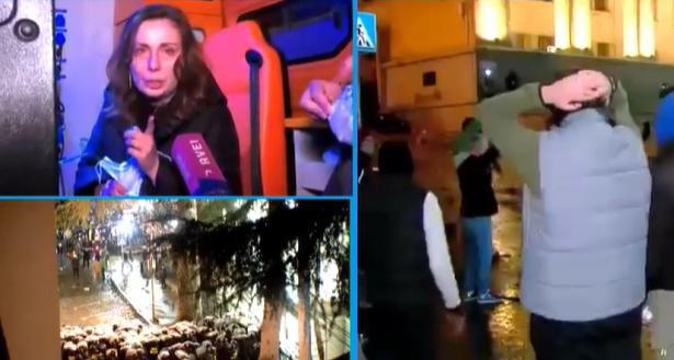 "კინაღამ მოვკვდი, ჰაერი არ მეყო, ძლივს მოვაღწიე აქამდე" - პარლამენტთან ნინო ჯანგირაშვილი დაშავდა