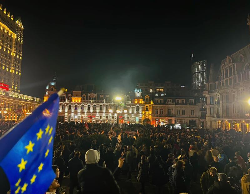 "არა რუსულ კანონს!" - აქციები ბათუმში, ქუთაისში, ზუგდიდში, თელავსა და ქვეყნის სხვა ქალაქებში