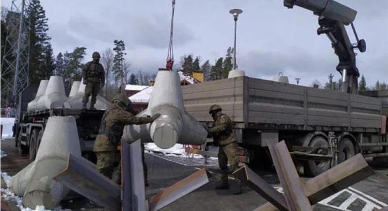 პოლონეთმა ბელარუსთან საზღვარზე თავდაცვითი სიმაგრეების მშენებლობა დაიწყო