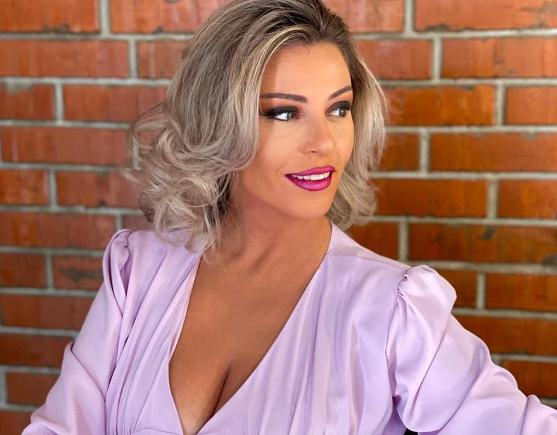 "ფაქტობრივად, ვშიმშილობდი... რამდენიმე თვე ჩემი საკვები შოკოლადი, თხილი და ყველი იყო" - როგორ ინარჩუნებს ფორმას თამუნა ლეკვეიშვილი: იუმორისტი დიეტაზე, შვილებსა და სამსახურზე