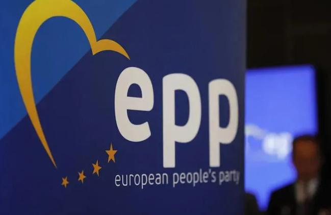 "შეშფოთებული ვართ პარტია "ქართული ოცნების" მიერ ქვეყნის დემოკრატიულ ღირებულებებზე თავდასხმის მცდელობით" - ევროპის სახალხო პარტია