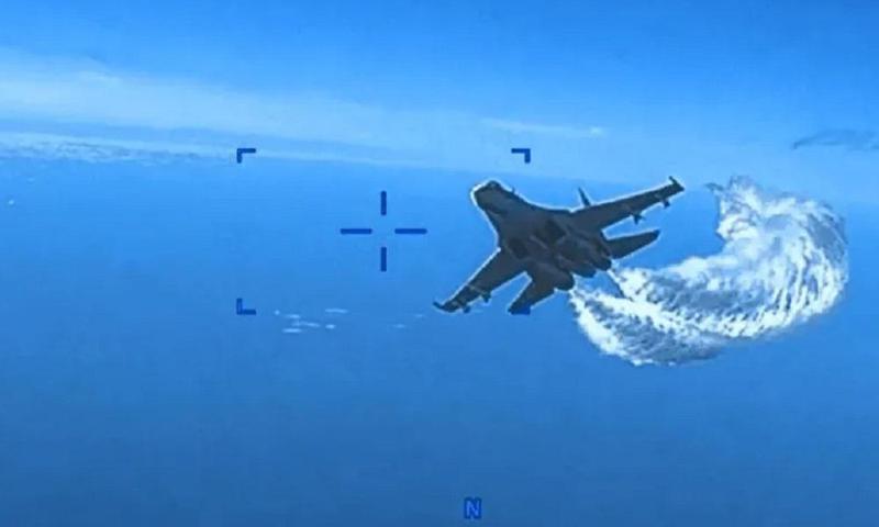 აშშ დრონისა და რუსული ავიაგამანადგურებლის შეჯახების ამსახველ ვიდეოს აქვეყნებს