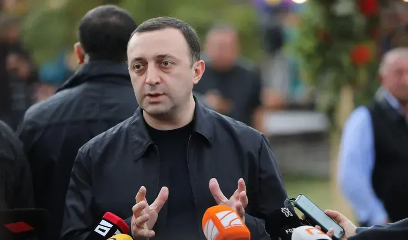 ირაკლი ღარიბაშვილმა გურიაში სტიქიის შედეგად გარდაცვლილი არასრულწლოვნის ოჯახს მიუსამძიმრა