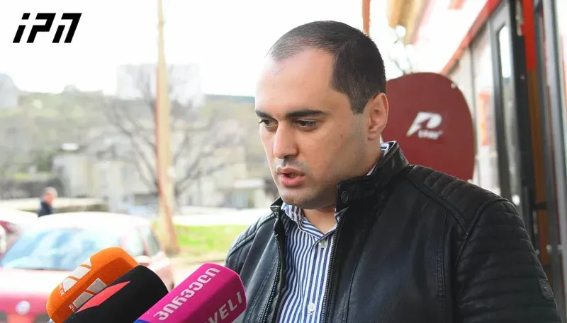 "გამოძიება ეძებს იარაღს" - რას აცხადებს პროკურორი შემთხვევის ადგილის დათვალიერების შემდეგ მუხიანში, სადაც  ლიფტში ცხედარი იპოვეს