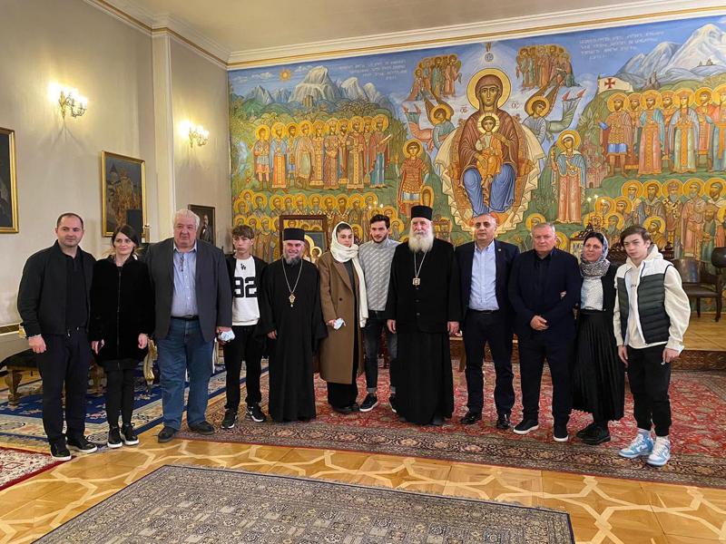 ხვიჩა კვარაცხელია ნიცასთან და ოჯახთან ერთად საპატრიარქოში (ფოტო)