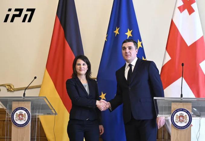 "ყველაფერი ვარდისფერი არ არის, გვყავს აქტორები, რომლებიც არ არიან აღფრთოვანებულები, რომ რომელიმე ქვეყანას ევროკავშირის წევრობა უნდა" - ბერბოკი