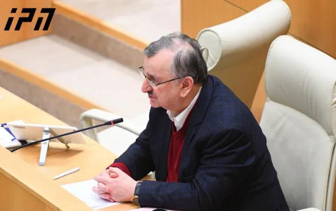 "აქციის სახელი, რომელსაც სიმბოლურად ერქვა "მოვდივართ“, იყო "მივდივართ“ - გამოჩნდა, რომ პოლიტიკურ მოუსავლეთში მიდიხართ" - რომან გოცირიძე