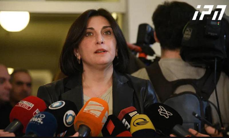 "დეპუტატები დაისაჯნენ იმის გამო, რომ რუსულ კანონს ხმა არ მისცეს" - თამარ კორძაია უმრავლესობის წევრების მიერ მანდატების დატოვებაზე
