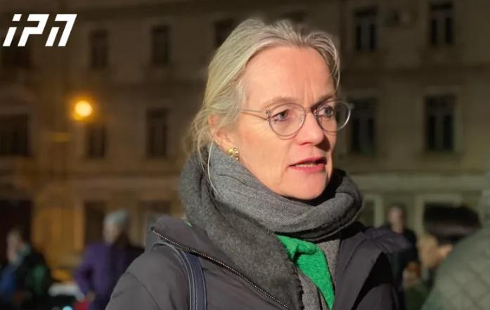 ვიოლა ფონ კრამონი ლაზარე გრიგორიადისის მხარდასაჭერ აქციაზე მივიდა - "მიუღებელია პარლამენტში მისი იმიჯის გამოცალკევება"