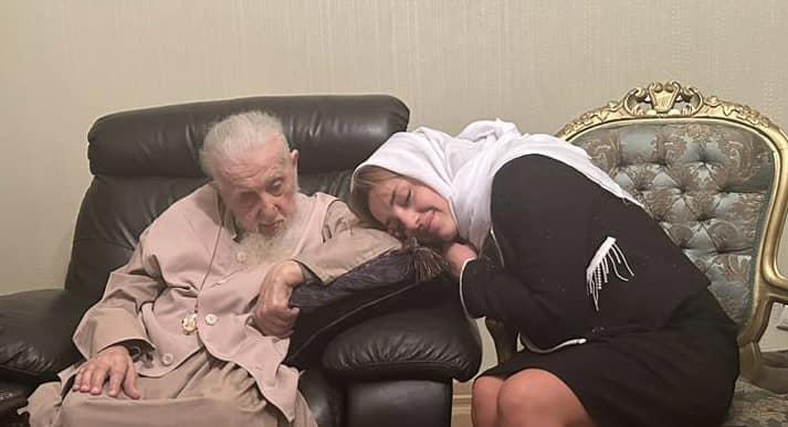 "ყველაზე ბედნიერი დღე!" - მომღერალი ნუცა ბუზალაძე პატრიარქს ეწვია