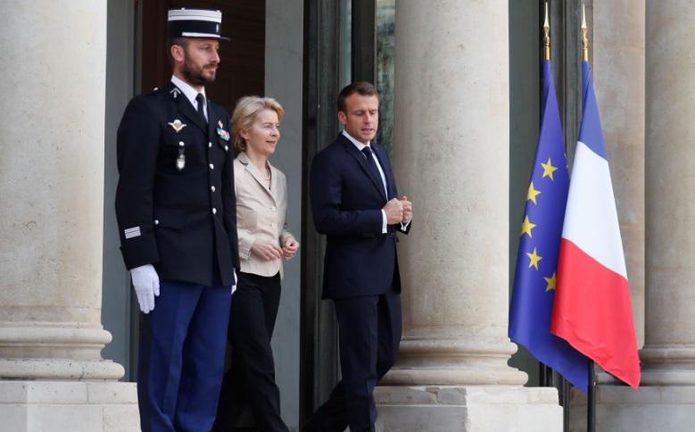 ევროპის ლიდერების მორიგი მცდელობა ჩინეთთან მოსალაპარაკებლად - ემანუელ მაკრონი და ურსულა ფონ დერ ლაიენი ჩინეთში ჩავიდნენ (ფოტოები)