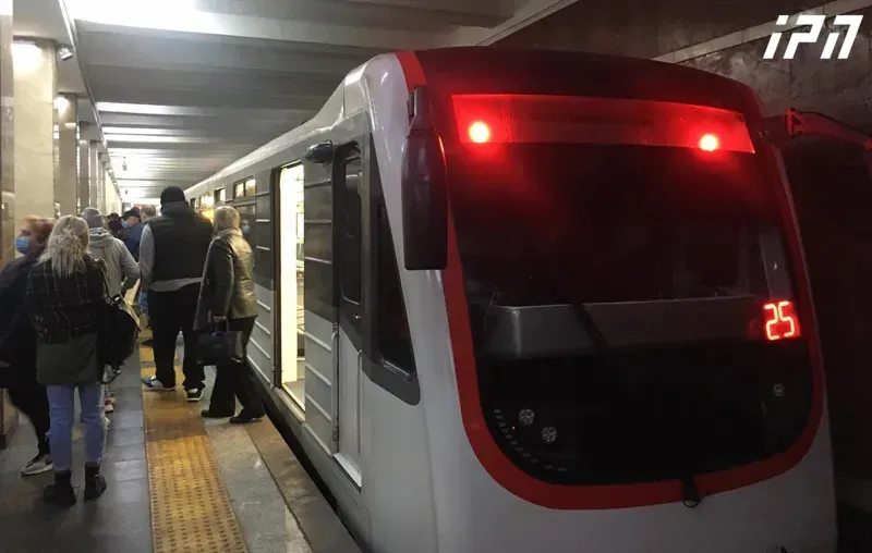 თბილისის მეტროს პირველ ხაზზე მოძრაობა შეჩერდა: რა გახდა ამის მიზეზი