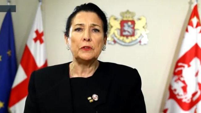 "თუ არ გვინდა 4 ადამიანს გადავაყოლოთ ქვეყნის მომავალი, საჭიროა ქმედითი ნაბიჯები" - რას ამბობს პრეზიდენტი აშშ - ის მიერ მოსამართლეთა სანქცირებაზე?