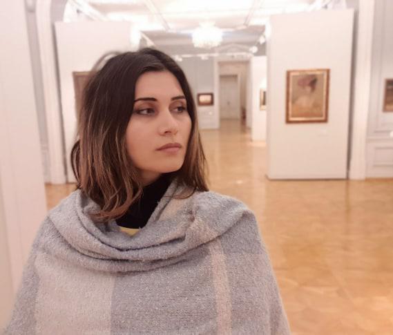 "მარნეულის ერთ-ერთი სოფელში 30 წლამდე გოგოს თმა გაპარსეს და პატარა შვილთან ერთად გაუშვეს მამის სახლში" - რას წერს სამირა ბაირამოვა?