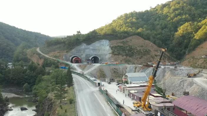 "სიცრუეა, თითქოს რიკოთის პროექტი გეოლოგიური კვლევების გარეშე დაიწყო" - რას ამბობს გზების დეპარტამენტის თავმჯდომარე გავრცელებულ ინფორმაციაზე?