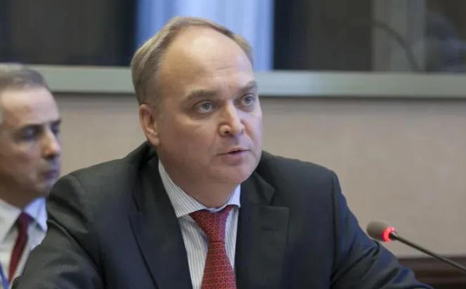 "მოვუწოდებთ ვაშინგტონს, არ გადადოს ვიზების გაცემა ჩვენი დელეგაციისთვის, რომელიც გაერო-ს უშიშროების საბჭოს სხდომას უნდა დაესწროს" - რუსეთის ელჩი